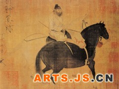 006 《牧马图》
唐 韩幹 绢本设色 纵27.5厘米 横34.1厘米 台湾故宫博物院藏

    唐代大诗人杜甫在《画马赞》中说：韩幹画马，毫端有神。……鱼目瘦脑，龙文长身，雪垂白肉，风蹙蓝筋。对他的画马，赞赏倍至，后人将他与当时最善画牛的戴嵩并称为“韩马戴牛”。《牧马图》描绘骏马肥硕雄骏的英姿。图中画黑白二马，有一人物手执缰绳缓行。此图线条纤细遒劲，寥寥几笔勾出马的健壮体型，结构严谨，用笔沉着，神采生动，纯是从写实中来。画上有宋徽宗赵佶瘦金书题款:“韩幹真迹”。 