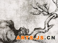 026 《古木怪石图》
宋 苏轼 纸本墨笔

    又题《木石图》。定此画为苏轼作品，主要根据画后与他同时代的米芾、刘良佐的题诗。画面左侧以快速有力的旋转笔法刻画一块怪石，画面右侧以干枯笔法刻画一株枯树，甚至那树干扭曲还转了一个弯，姿态虬屈，给观者强烈的视觉冲击。正如米芾《画史》所说：“子瞻作枯木，枝干虬屈无端。石皴硬，亦怪怪奇奇无端，如其胸中盘郁也。”苏轼（1037-1101），字子瞻，号东坡居士，眉山（今属四川）人。嘉佑进士，因反对王安石及其新法，贬谪黄州。 