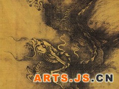 038 《云龙图》

宋 陈容 绢本水墨 纵201.5厘米 横130.5厘米 广东省博物馆藏

    陈容是南宋画家,生卒年不详,其绘画很有特点。《云龙图》是一幅足以代表陈容艺术风格的佳作。画中绘有一气势非凡、腾空飞跃的巨龙,其凌厉的龙爪,飞扬的龙须, 突兀的眼睛,锋利的牙齿,粗壮强劲的躯体,无不揭示了这是一条充满力量和超凡脱俗功力的神化了的龙。画上有画家自题: “扶河汉,触华嵩。普厥施,收成功。骑元气,游太空。所翁作。”画上钤有几方收藏印章。 