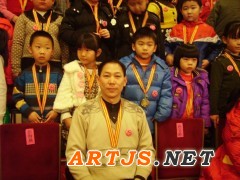 谢雪贵老师赴北京人民大会堂领取“壹等辅导奖”